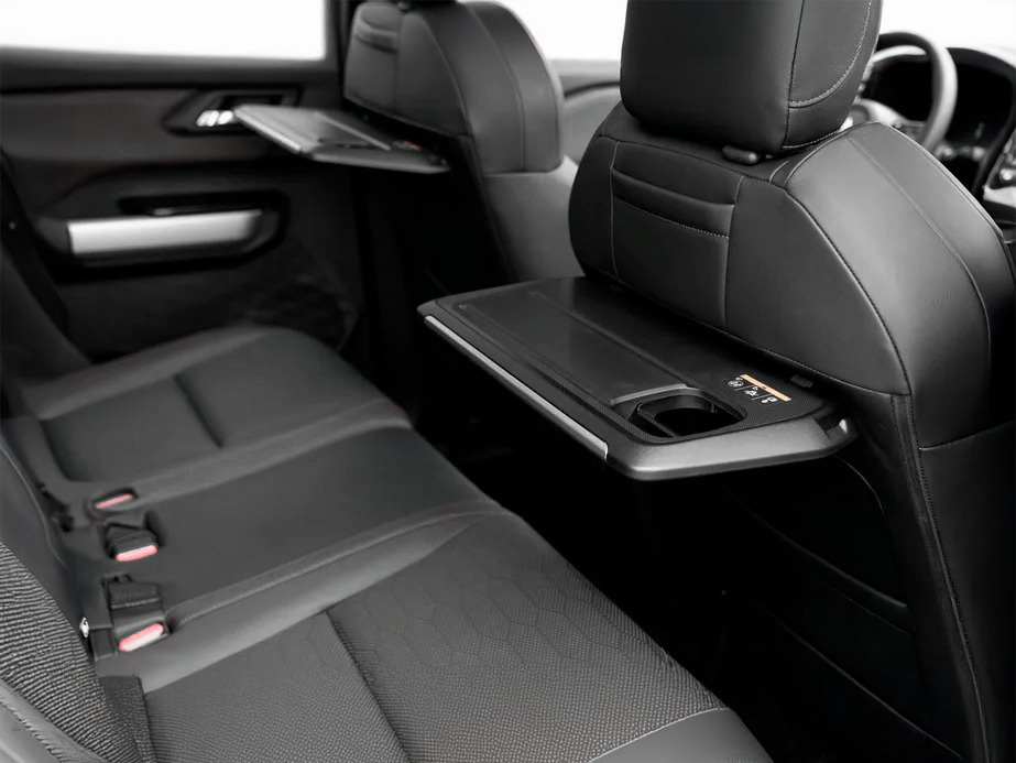 MITSUBISHI DESTINATOR - Gracia Autos