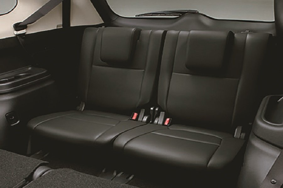 MITSUBISHI OLD OUTLANDER - Gracia Autos